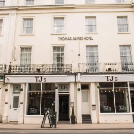 Thomas James Hotel-3